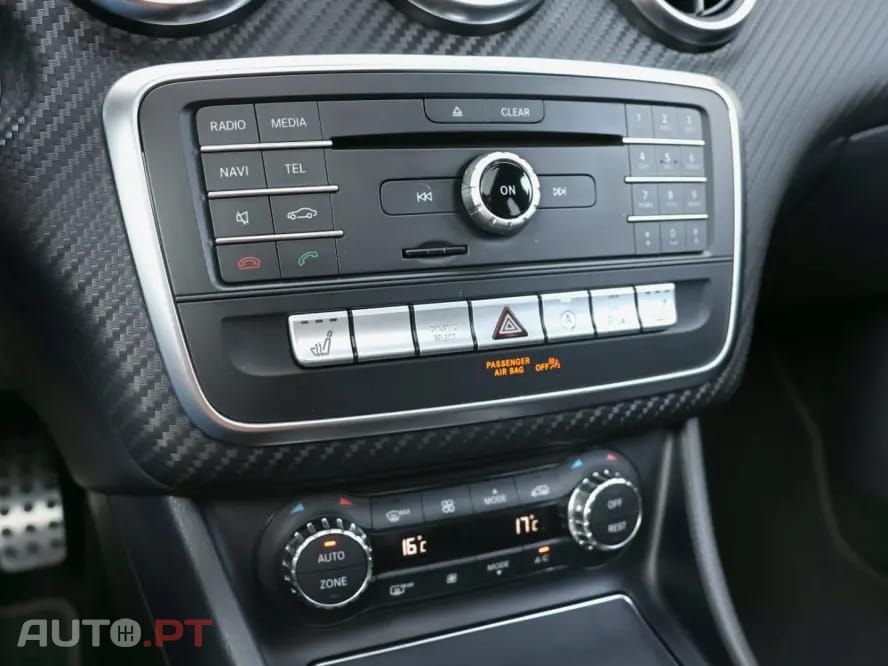 Mercedes-Benz A 180 AMG Line