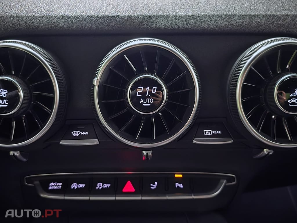 Audi TT 2.0 TFSI quattro S-line S tronic