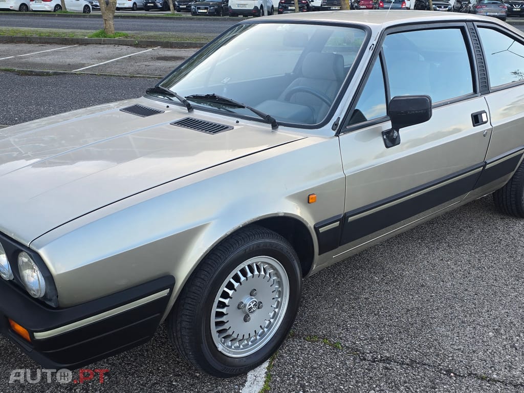 Alfa Romeo Sprint Veloce 1.3