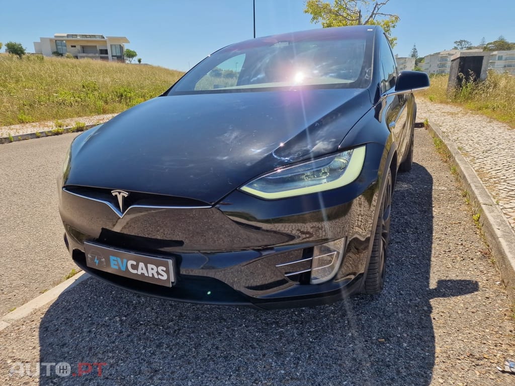 Tesla Model X Long Range