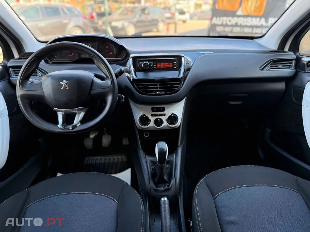 Peugeot 208 1.4 HDi