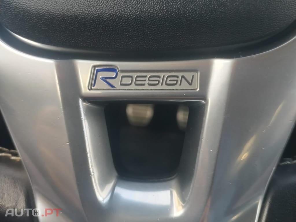 Volvo V60 D3 R-Design