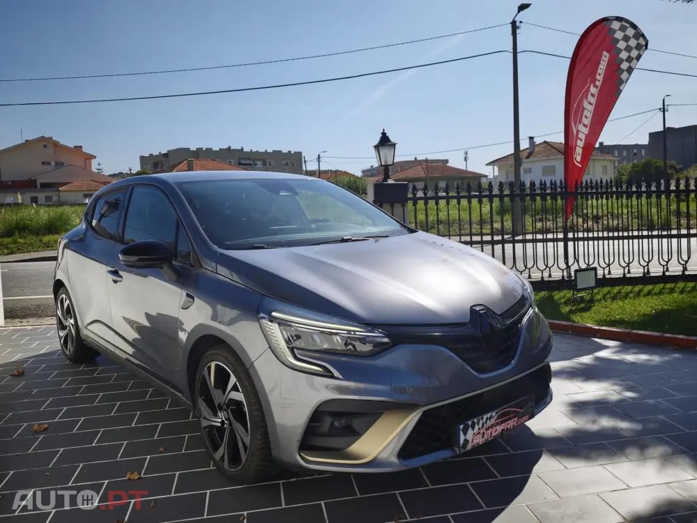 Renault Clio 1.6 E-Tech Full Hybrid RS Line
