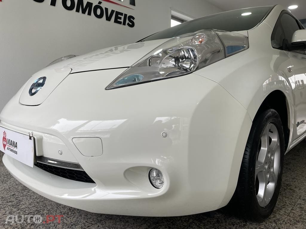 Nissan Leaf Acenta Limited Edition Flex