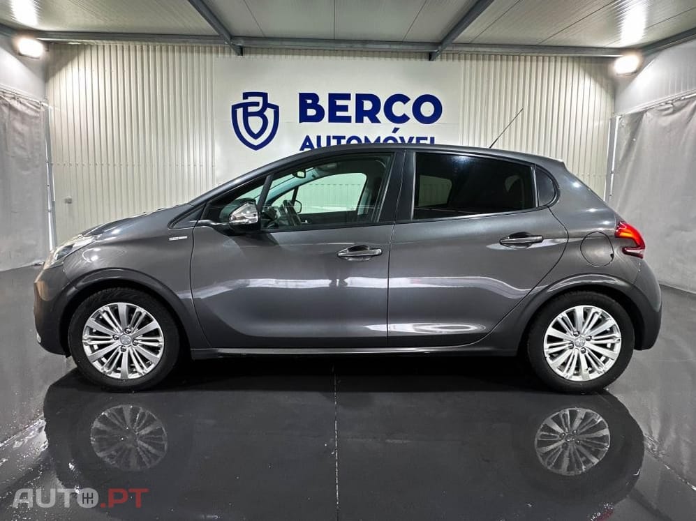 Peugeot 208 1.2 PureTech Allure