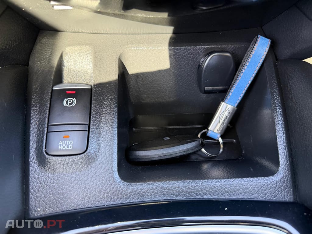 Nissan Qashqai 1.5 dCi N-Connecta J18