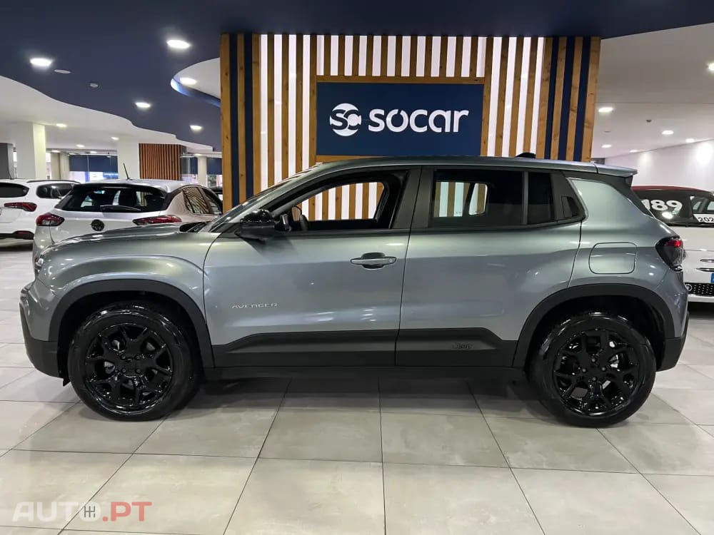 Jeep Avenger 1.2 GSE T3 Altitude