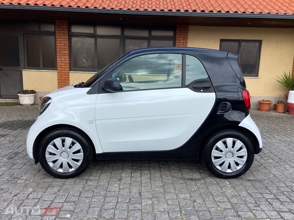 Smart ForTwo 1.0i Coupé