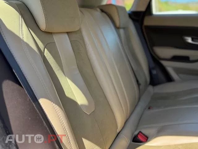 Land Rover Evoque 2.2 TD4 Pure Tech