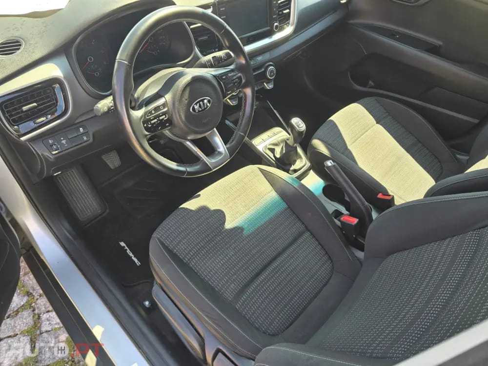 Kia Stonic 1.6 CRDi LX