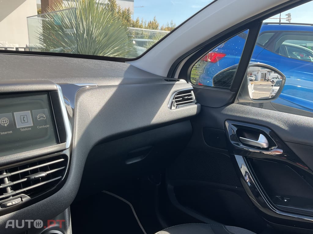 Peugeot 208 1.4 HDi Access