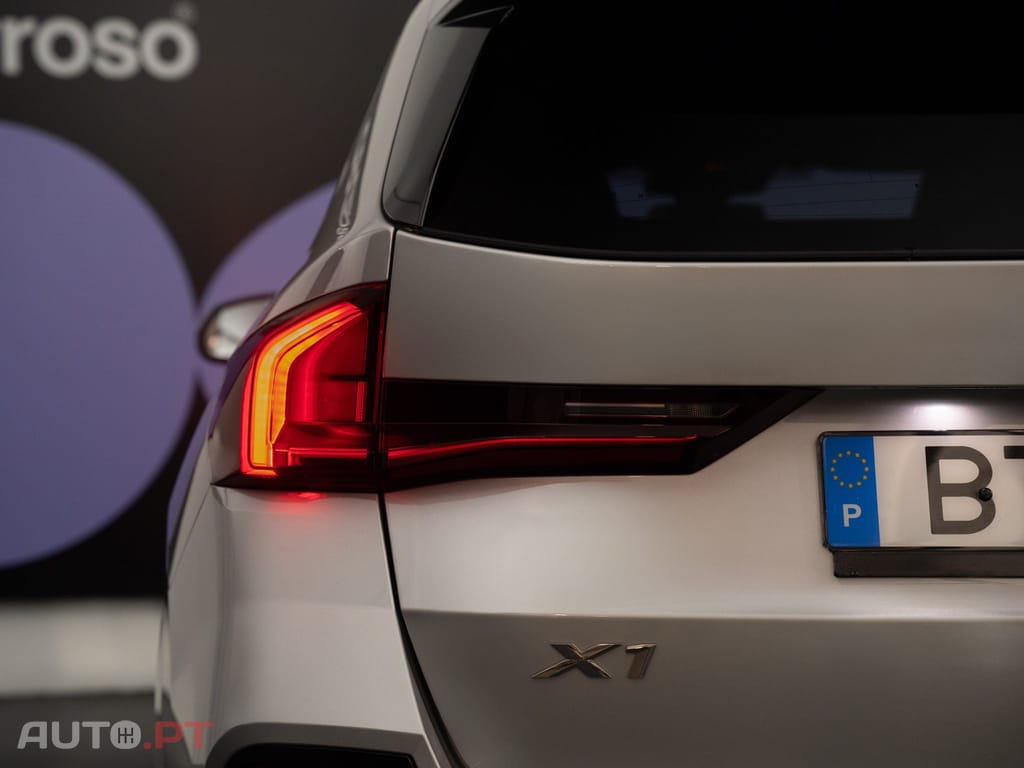 BMW X1 xDrive25e Pack Desportivo M