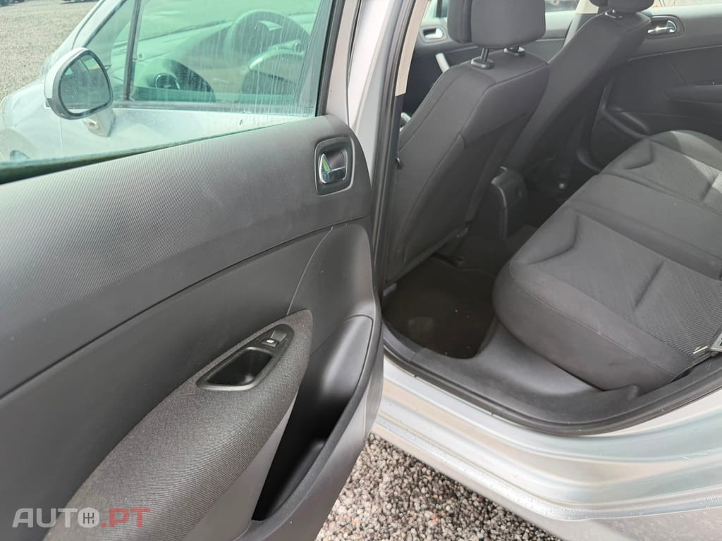 Peugeot 308 1.6 HDi Executive
