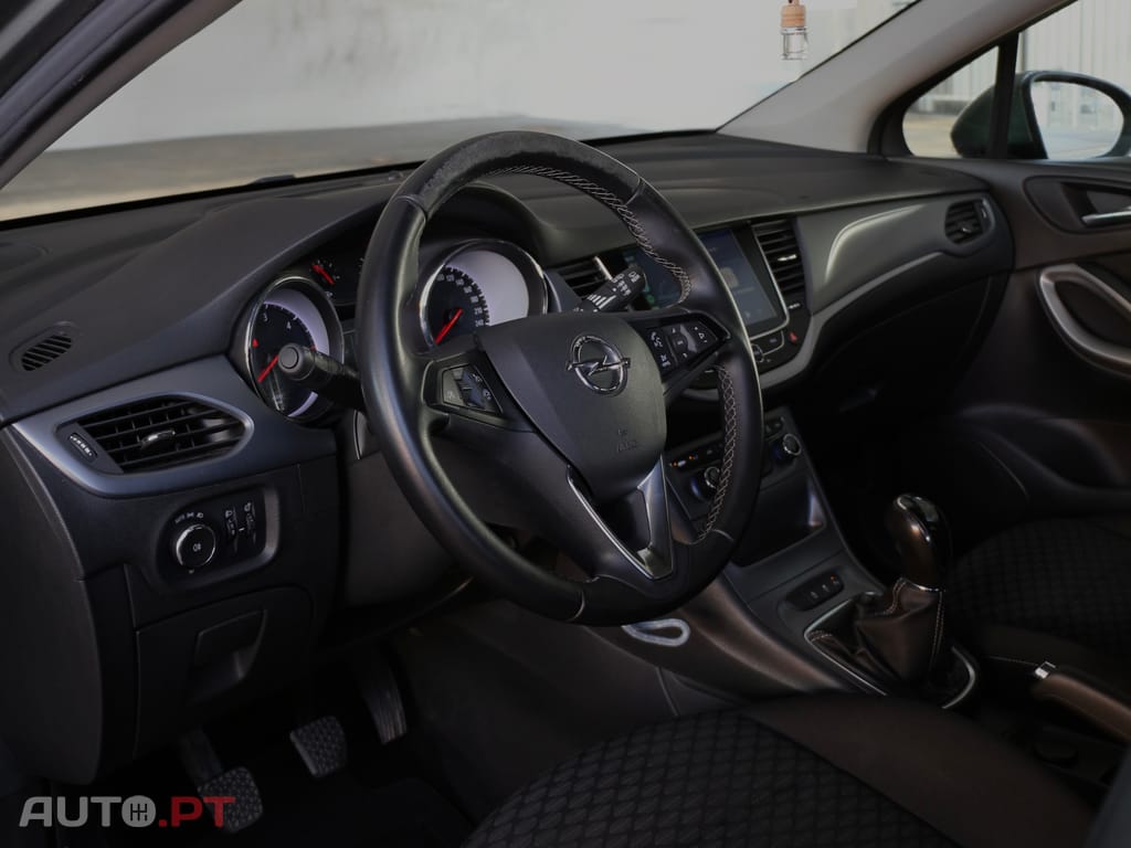 Opel Astra Sports Tourer