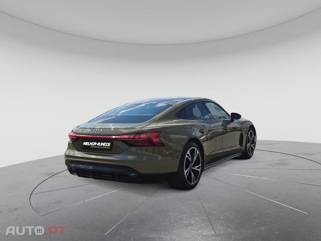 Audi E-Tron GT quattro