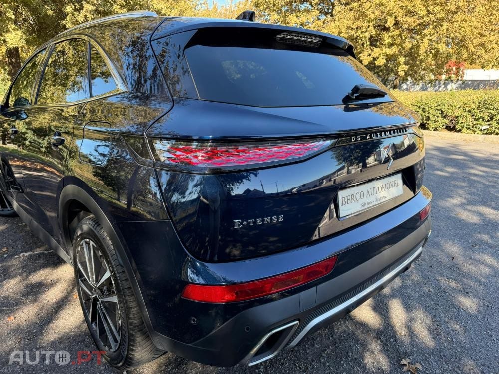 DS DS7 Crossback E-Tense Performance Line EAT8
