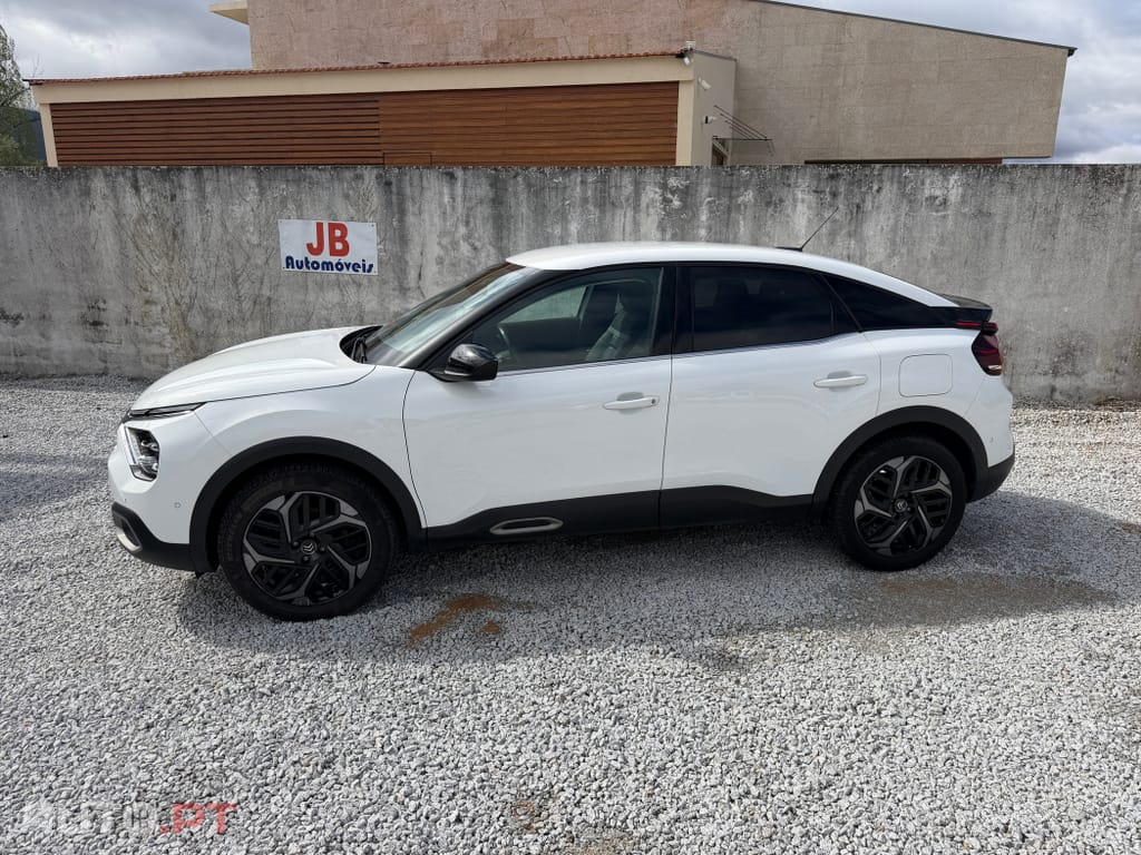 Citroen C4 1.2 PureTech Feel Pack EAT8