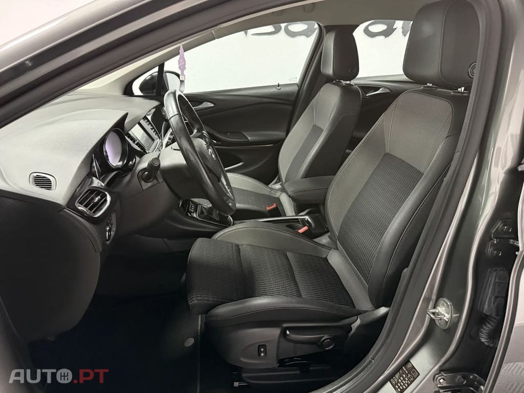 Opel Astra 1.5 D S&S Elegance