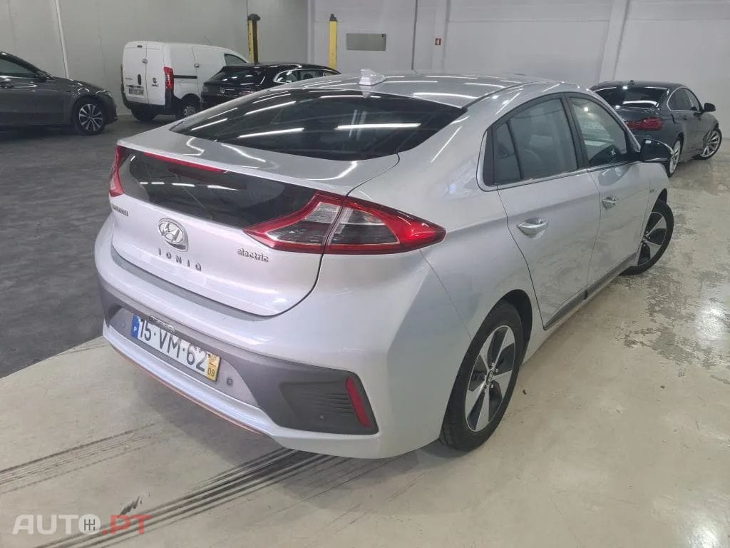 Hyundai Ioniq EV 28kWh Eletric Tech