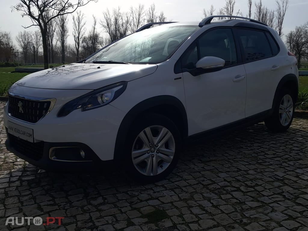 Peugeot 2008 1.5 BlueHDi Signature