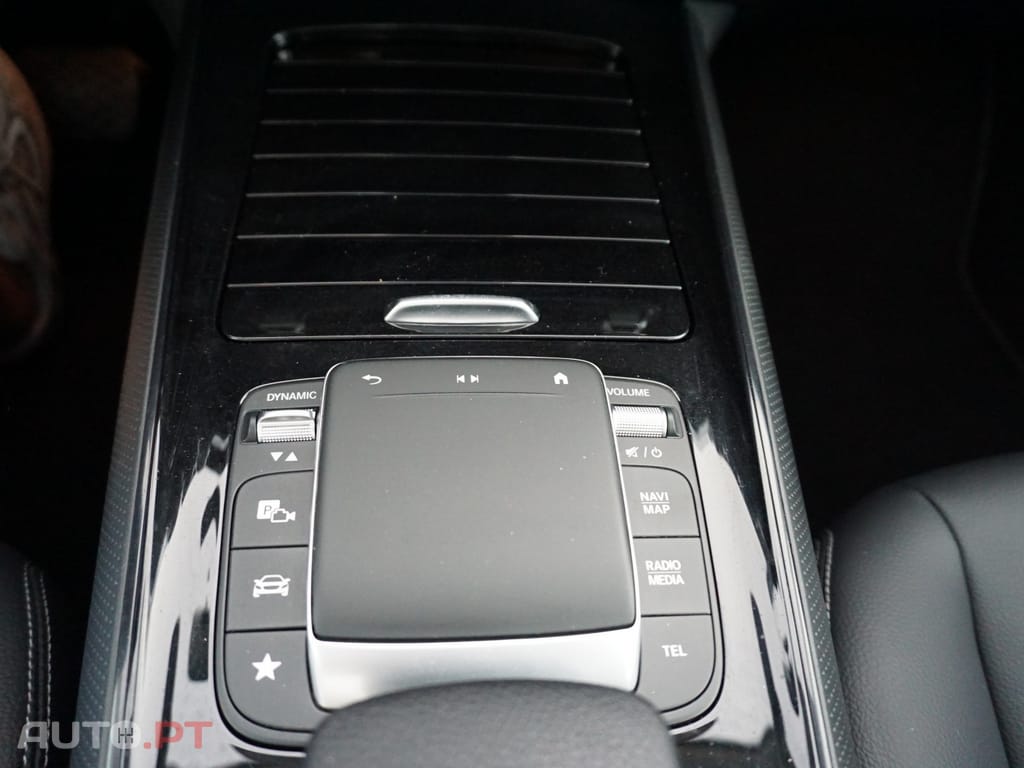 Mercedes-Benz GLB 180 d