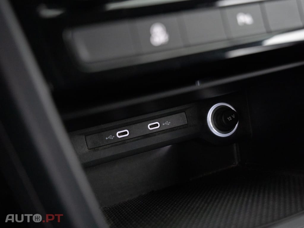 Volkswagen Touran 2.0 TDI Confortline