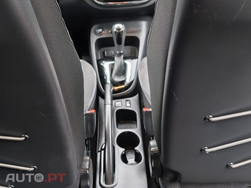 Renault Captur dCi 90 EDC Dynamique