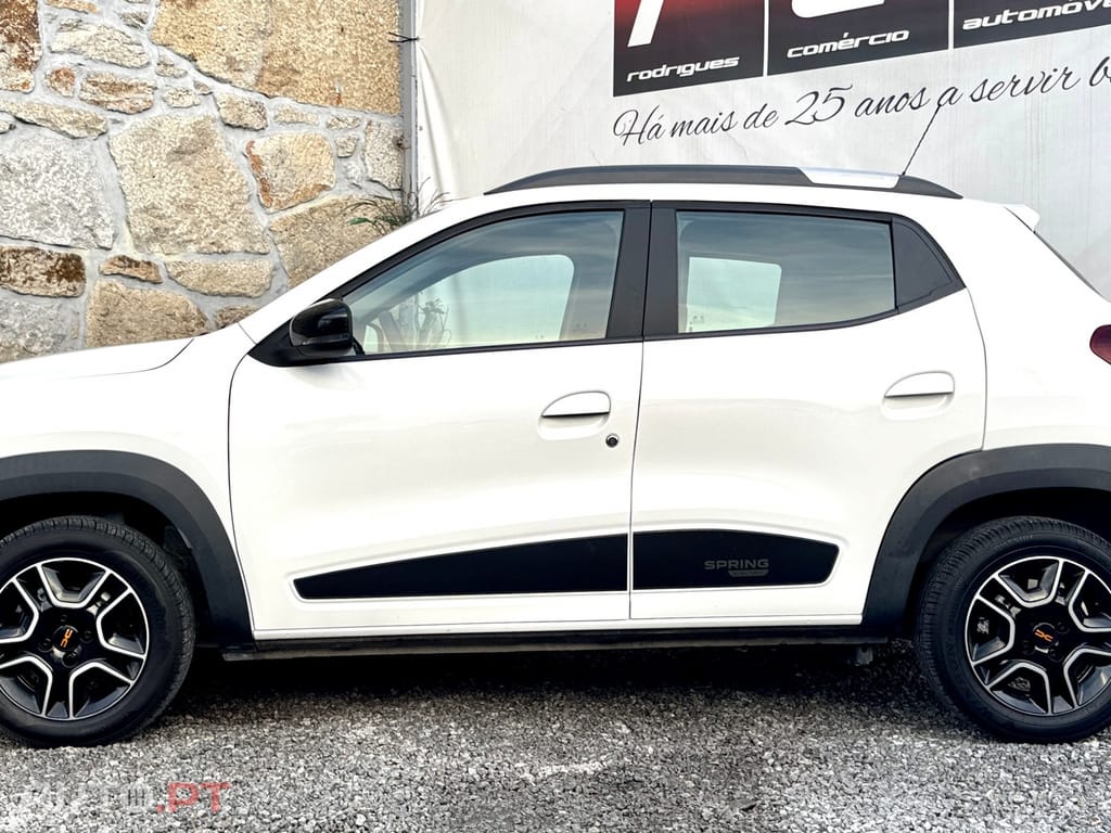 Dacia Spring Electric 45 Essential
