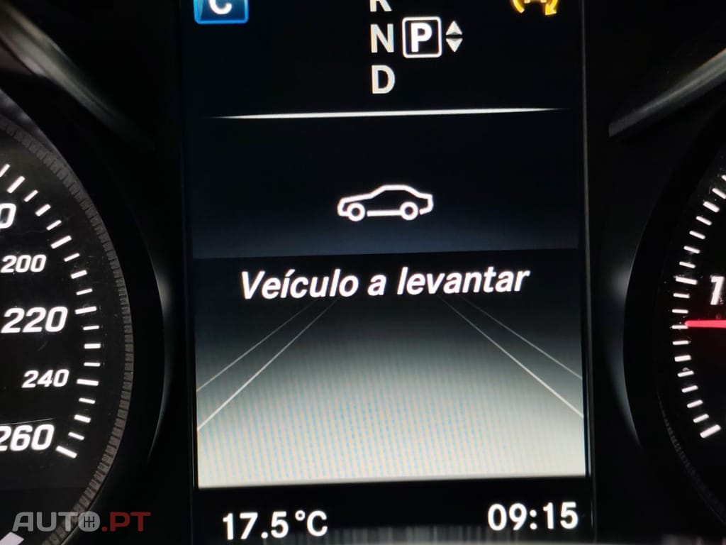 Mercedes-Benz C 250 BlueTEC AMG Line Aut. — fotografia 27