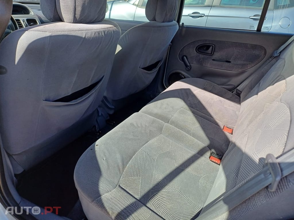 Renault Clio 1.2 RT
