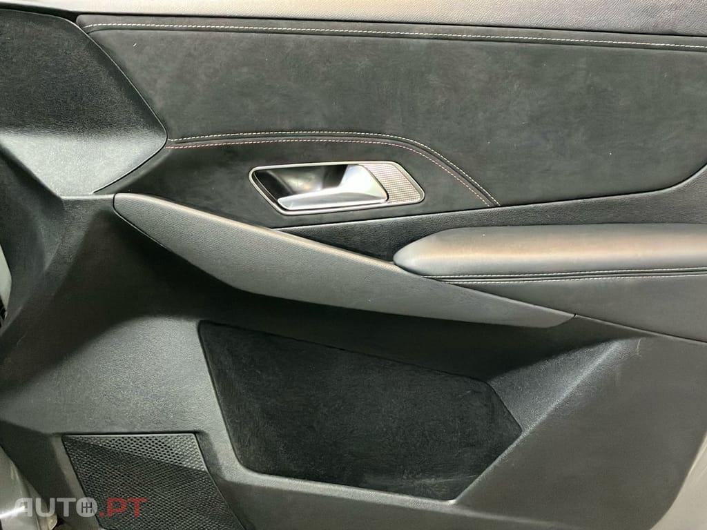 DS DS7 Crossback E-Tense Performance Line+ EAT8