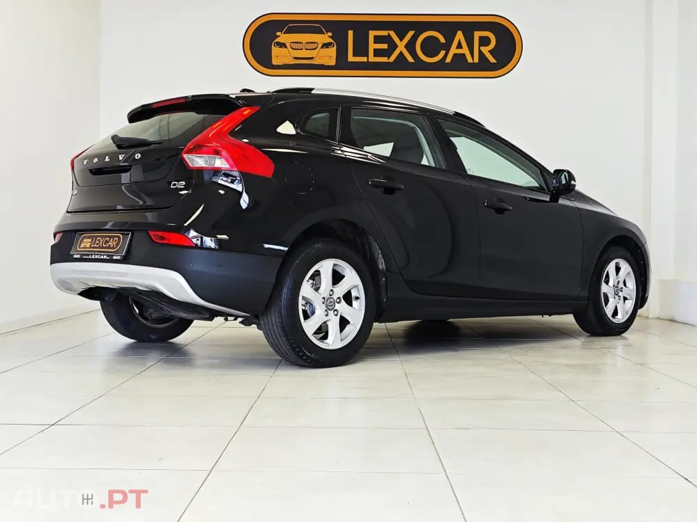 Volvo V40 Cross Country 1.6 D2 Momentum