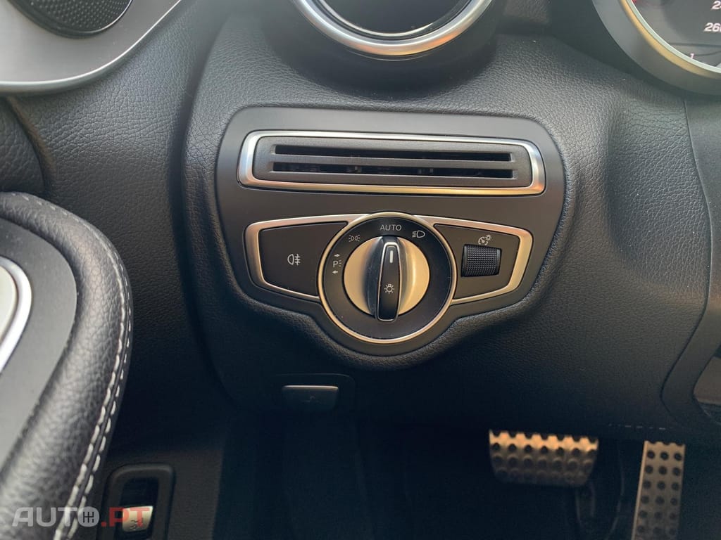 Mercedes-Benz C 220 d AMG Line