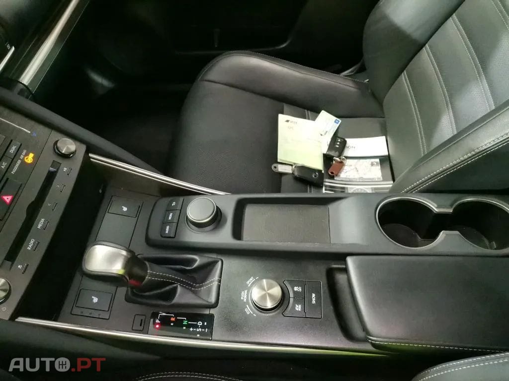 Lexus IS 300 Executive+