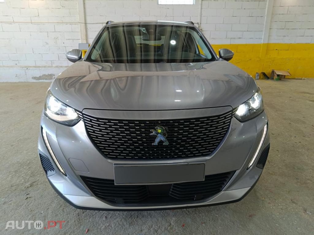 Peugeot E-2008 50 kWh Allure Pack