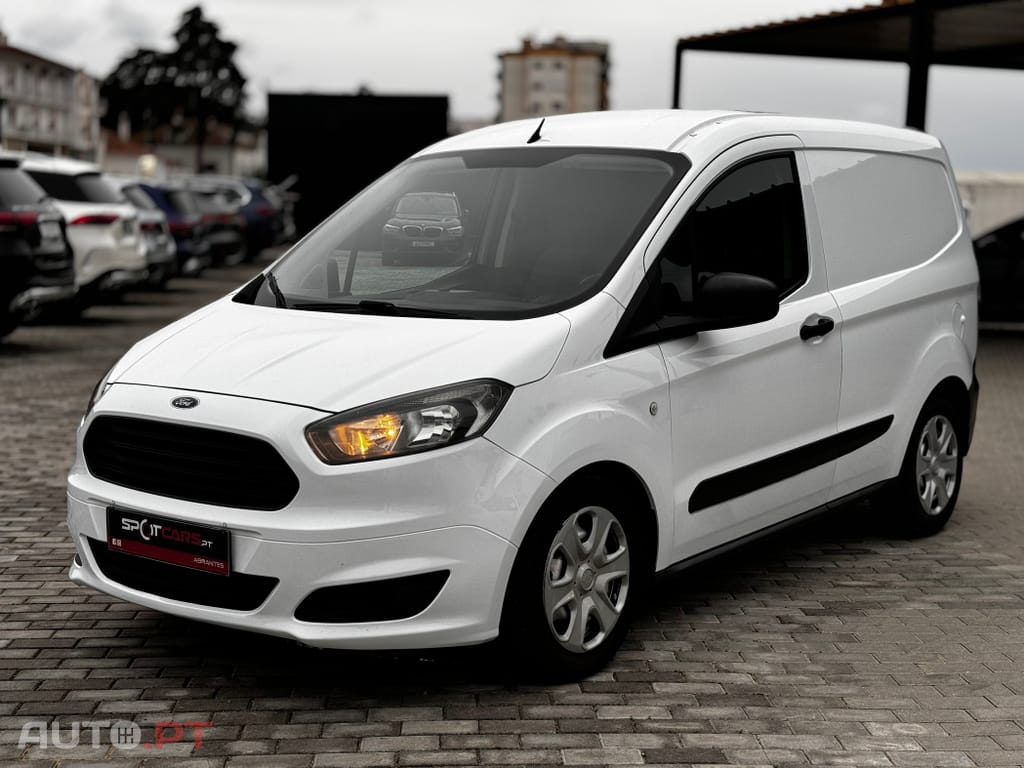 Ford Tourneo 1.5 TDCi Ambiente