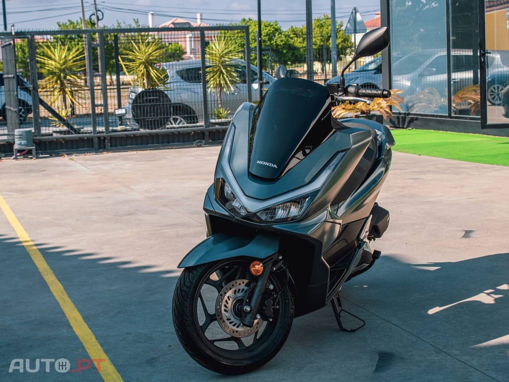 Honda PCX .