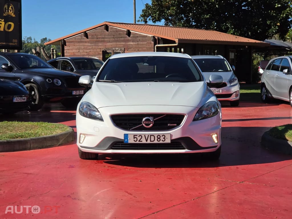 Volvo V40 1.6 D2 R-Design