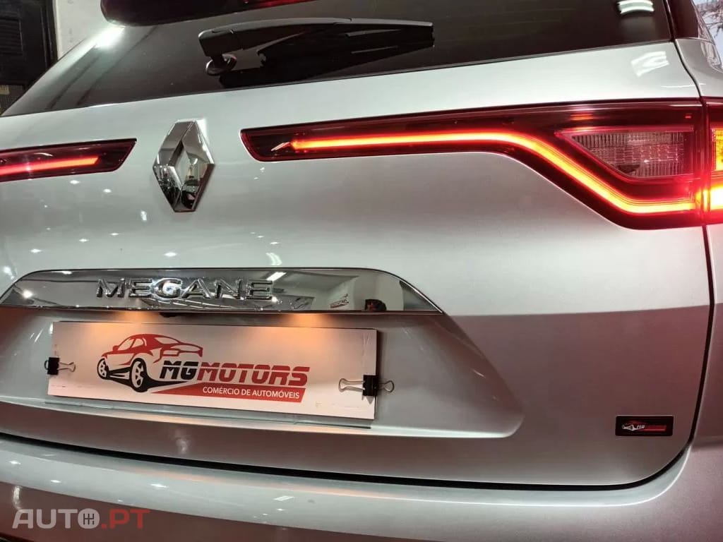 Renault Mégane Sport Tourer 1.5 Blue dCi Intens EDC