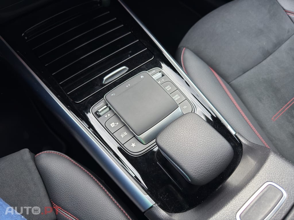 Mercedes-Benz EQA 250 AMG Line