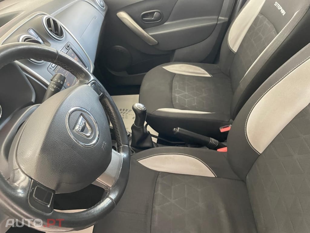 Dacia Sandero 0.9 TCe Stepway Bi-Fuel