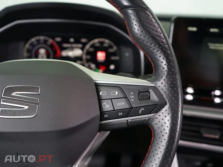 Seat Leon 1.0 eTSI OPF DSG FR