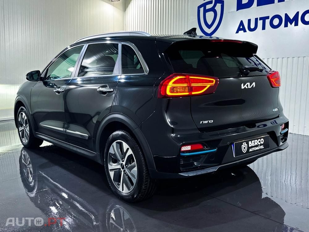Kia Niro 64kWh Premium Pack