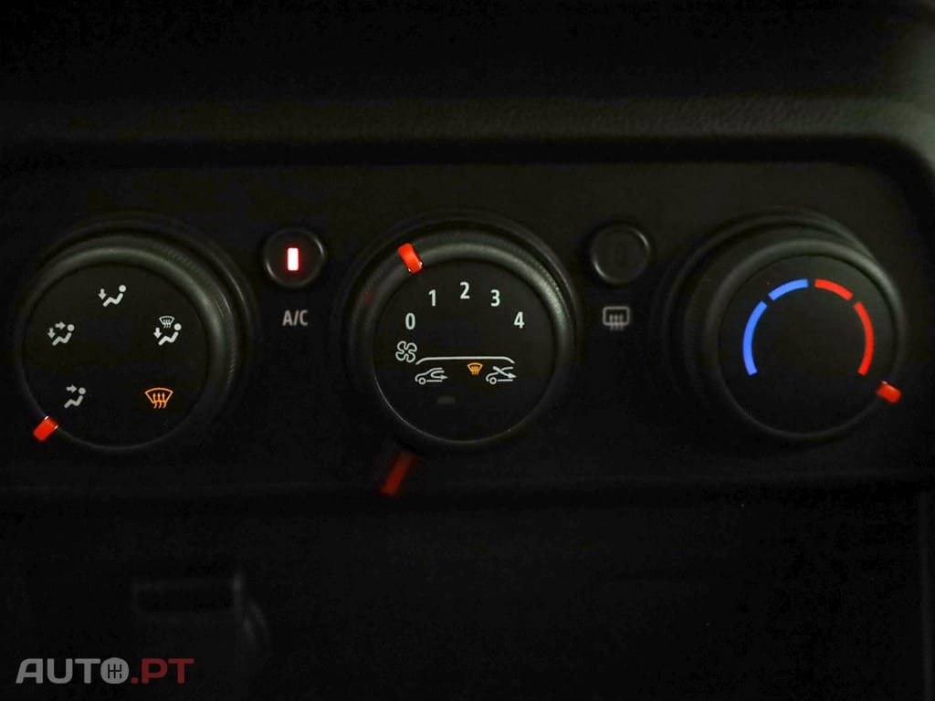 Dacia Sandero Sandero 1.0 ECO-G Essential Bi-Fuel