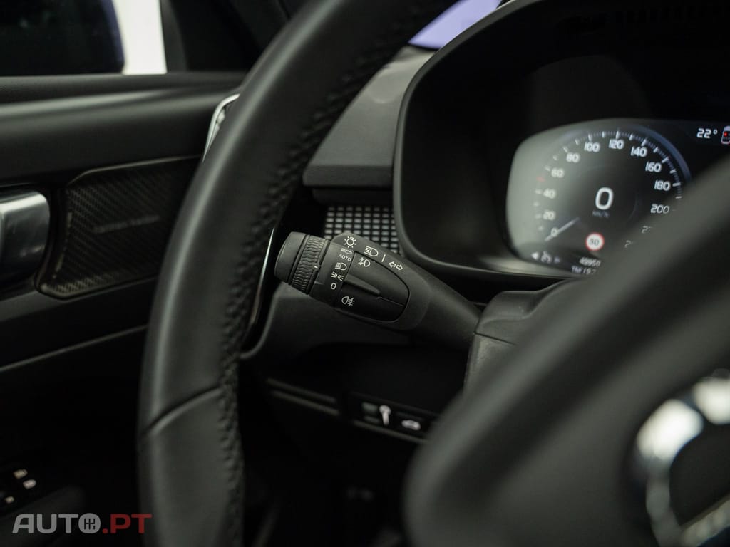 Volvo XC40 1.5 T5 PHEV R-Design Expression