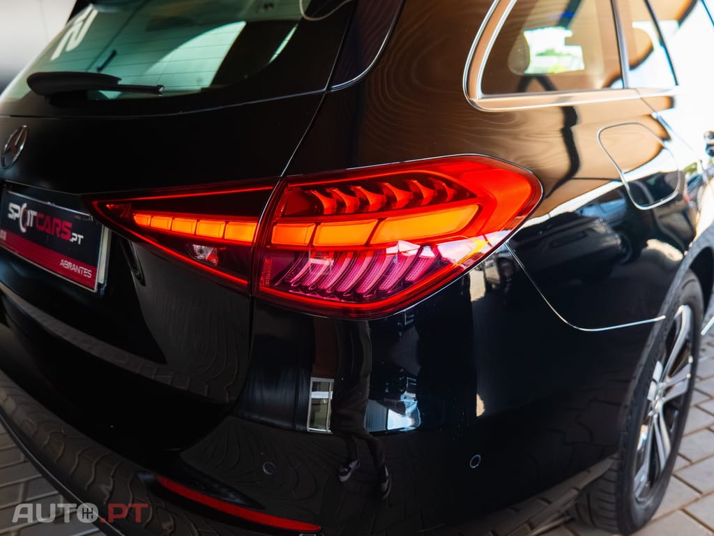 Mercedes-Benz C 300 e T 9G-TRONIC Avantgarde Advanced