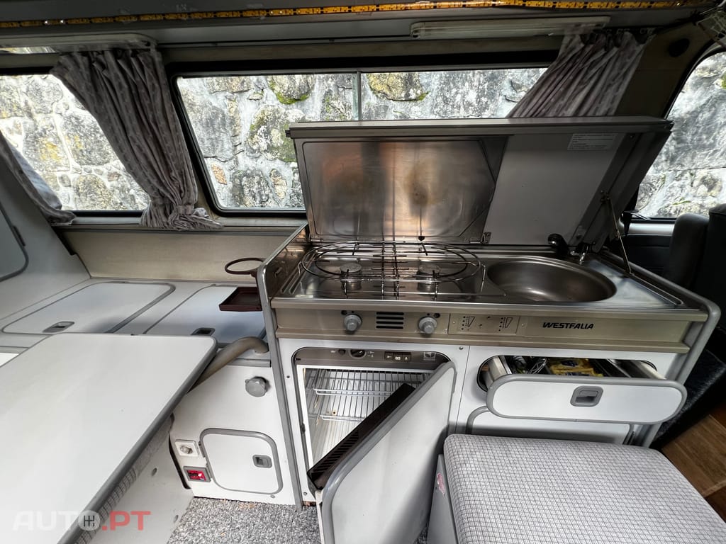 Volkswagen T3 Vanagon Westfalia - campervan