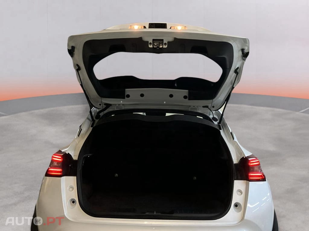 Nissan Juke 1.0 DIG-T 114 N-Connecta