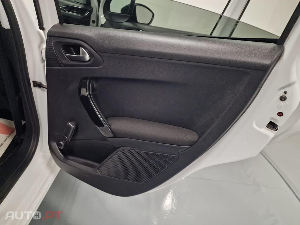Peugeot 208 1.4 HDi Active