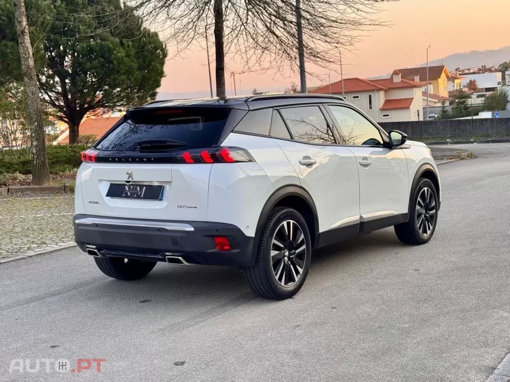 Peugeot 2008 1.2 PureTech GT Line